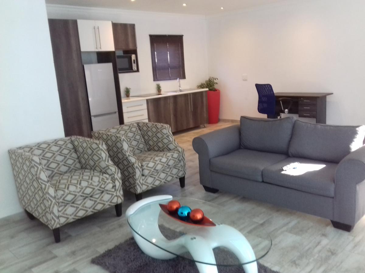 Mayberrypark Guest Lodge Alberton Extérieur photo